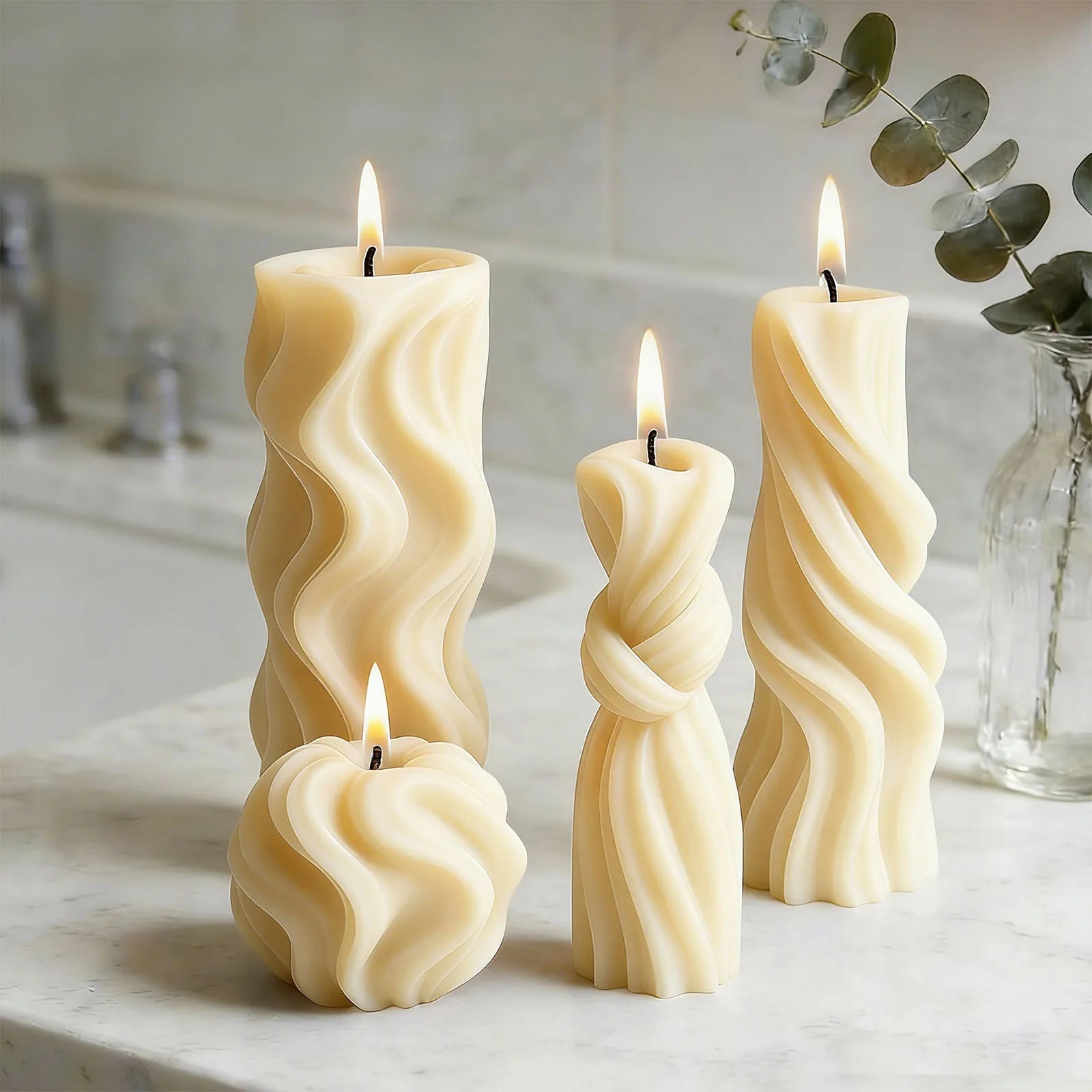 Geometric cylindrical candle molds, with a three-dimensional texture for easy demolding; perfect for trendy European-style aroma